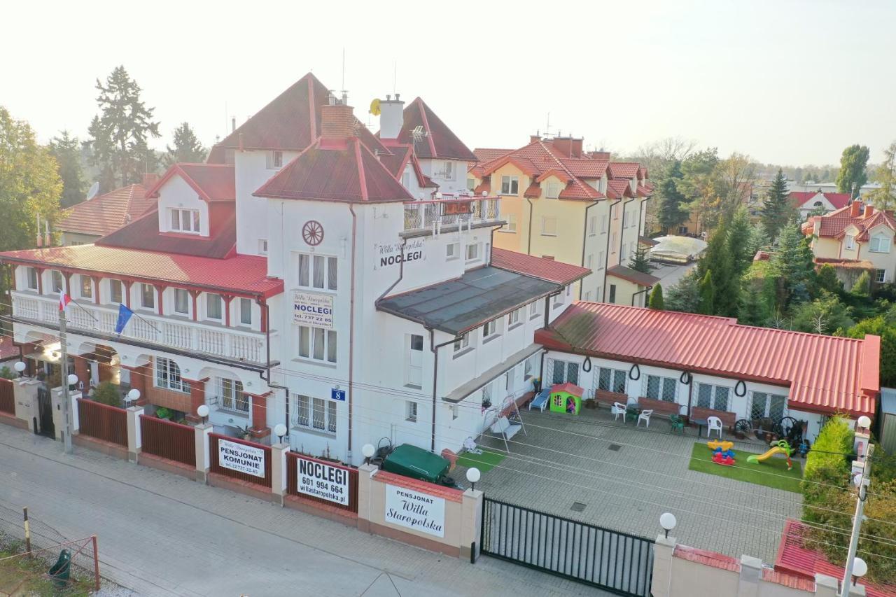 Piaseczno Willa Staropolska Exteriér fotografie